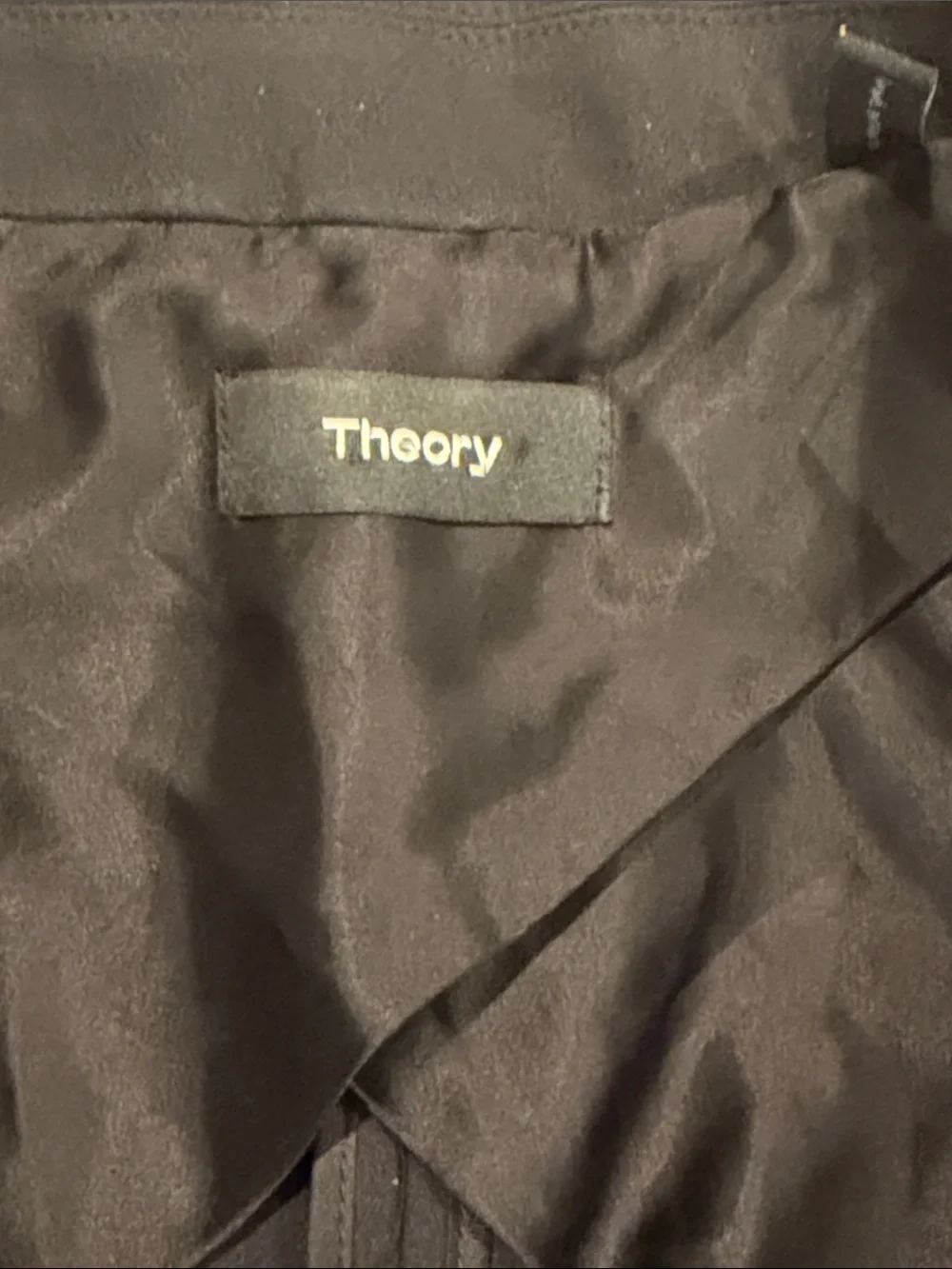 Theory Black Lanai Women's Tailored Blazer size 6 EUC